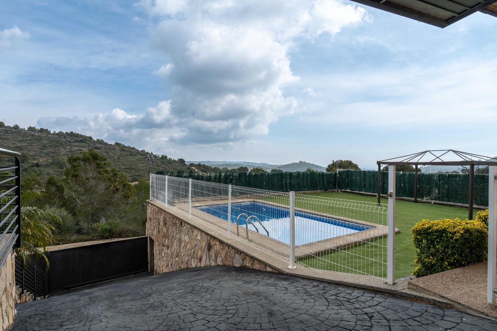 5 bedroom Villa for sale in El Vendrell with pool garage - € 725,000 (Ref: 9712205)