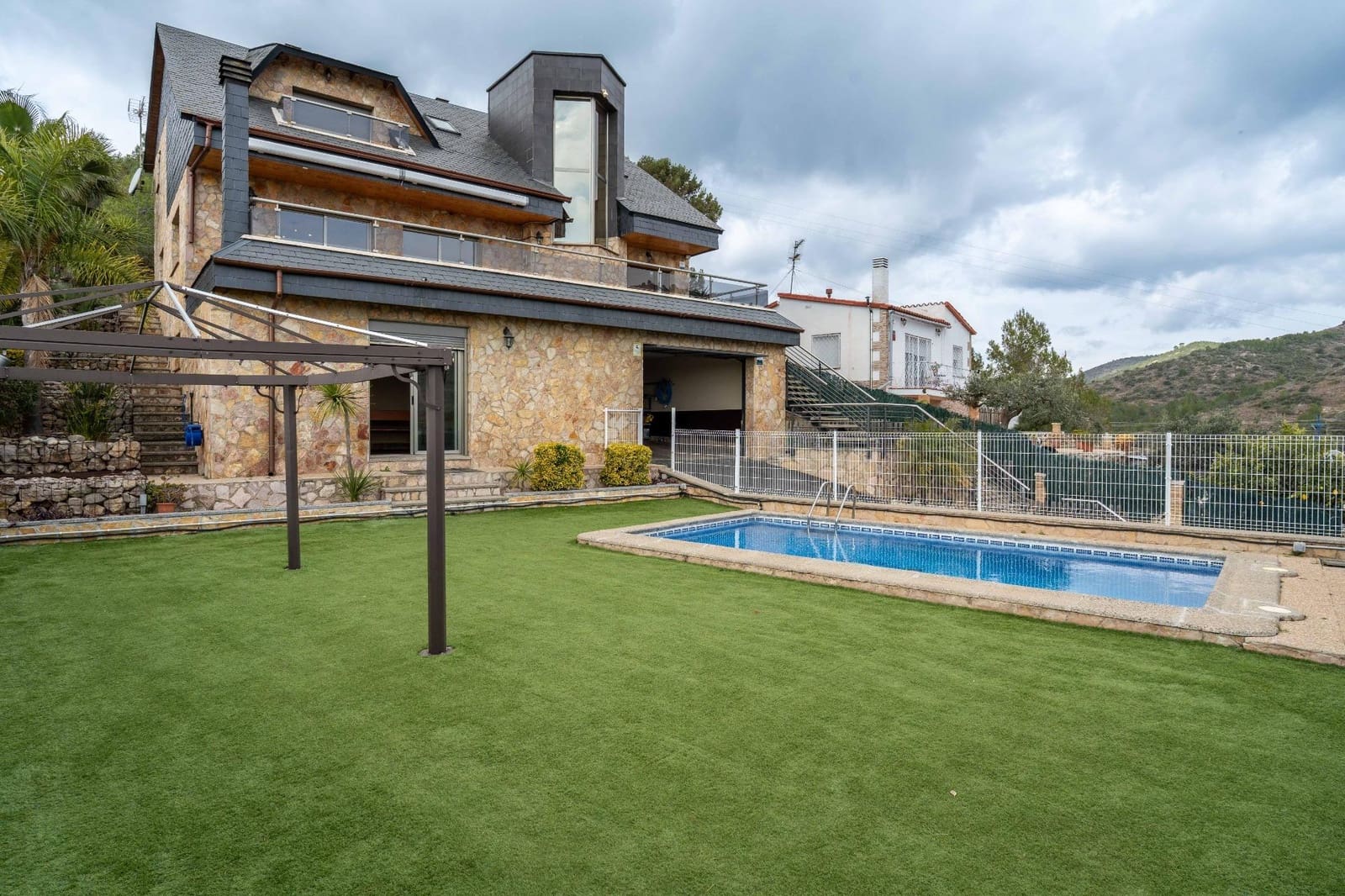 5 bedroom Villa for sale in El Vendrell with pool garage - € 725,000 (Ref: 9712205)