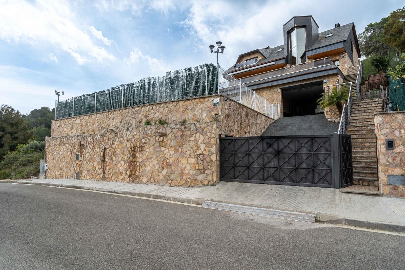 5 bedroom Villa for sale in El Vendrell with pool garage - € 725,000 (Ref: 9712205)