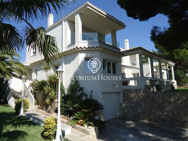 4 soverom Villa til salgs i L'Ametlla de Mar med svømmebasseng garasje - € 1 850 000 (Ref: 9715129)