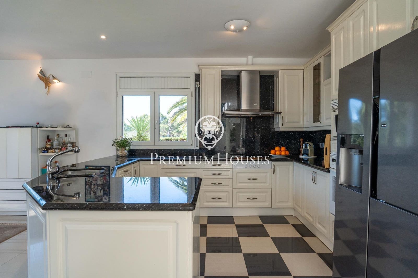 4 sovrum Villa till salu i L'Ametlla de Mar med pool garage - 1 850 000 € (Ref: 9715129)