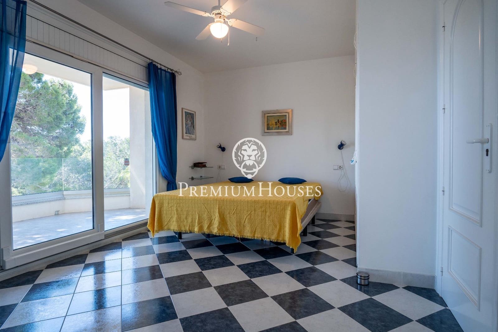 4 sovrum Villa till salu i L'Ametlla de Mar med pool garage - 1 850 000 € (Ref: 9715129)