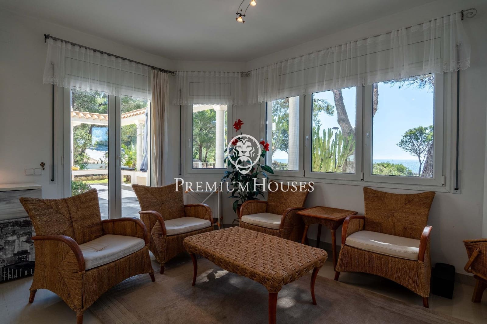 4 sovrum Villa till salu i L'Ametlla de Mar med pool garage - 1 850 000 € (Ref: 9715129)
