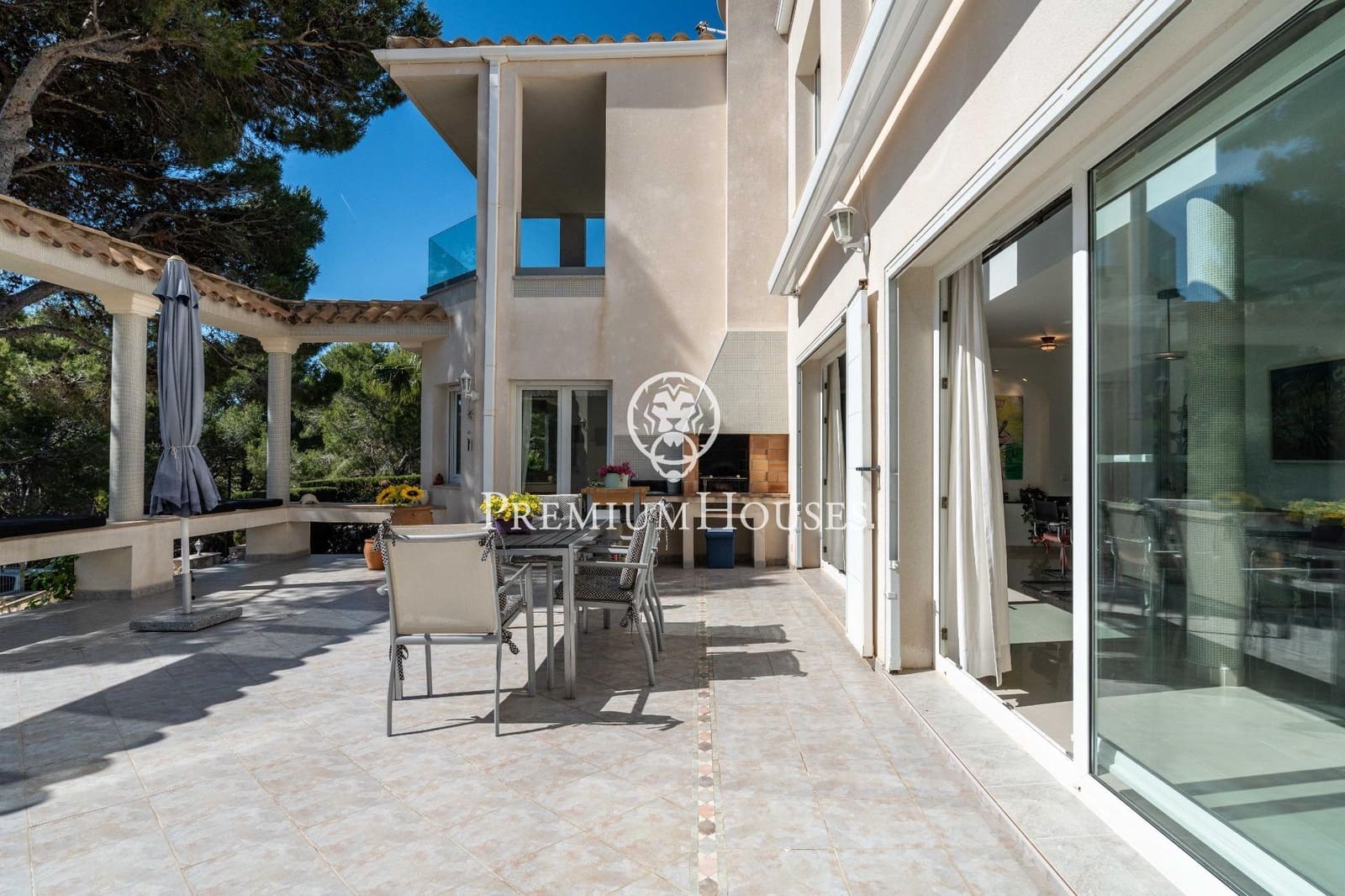 4 sovrum Villa till salu i L'Ametlla de Mar med pool garage - 1 850 000 € (Ref: 9715129)