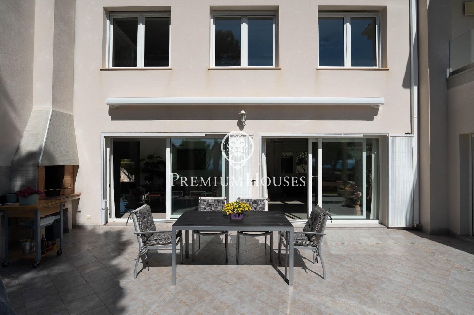 4 sovrum Villa till salu i L'Ametlla de Mar med pool garage - 1 850 000 € (Ref: 9715129)