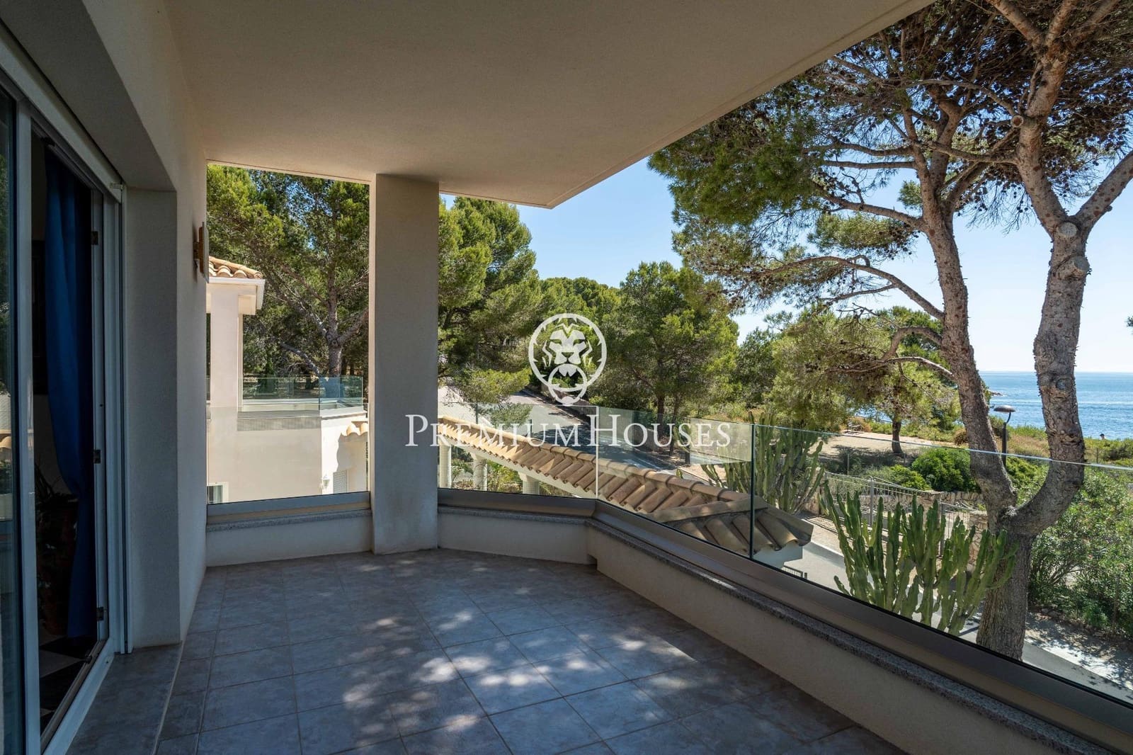 4 sovrum Villa till salu i L'Ametlla de Mar med pool garage - 1 850 000 € (Ref: 9715129)
