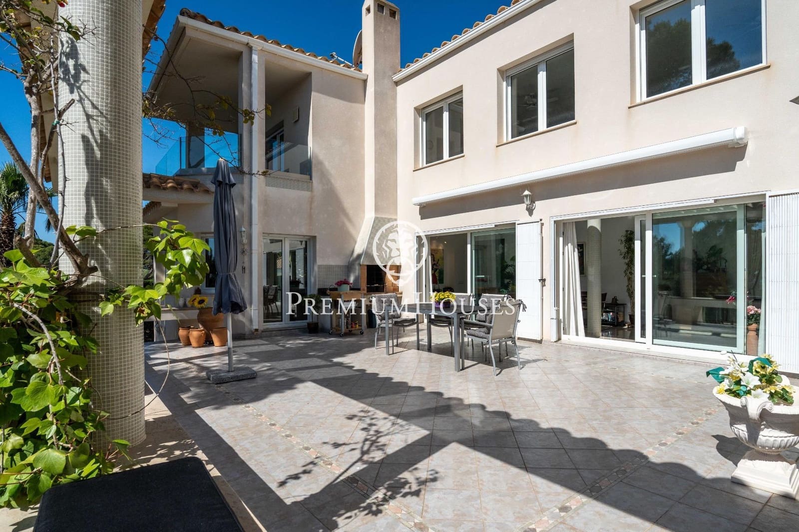 4 sovrum Villa till salu i L'Ametlla de Mar med pool garage - 1 850 000 € (Ref: 9715129)
