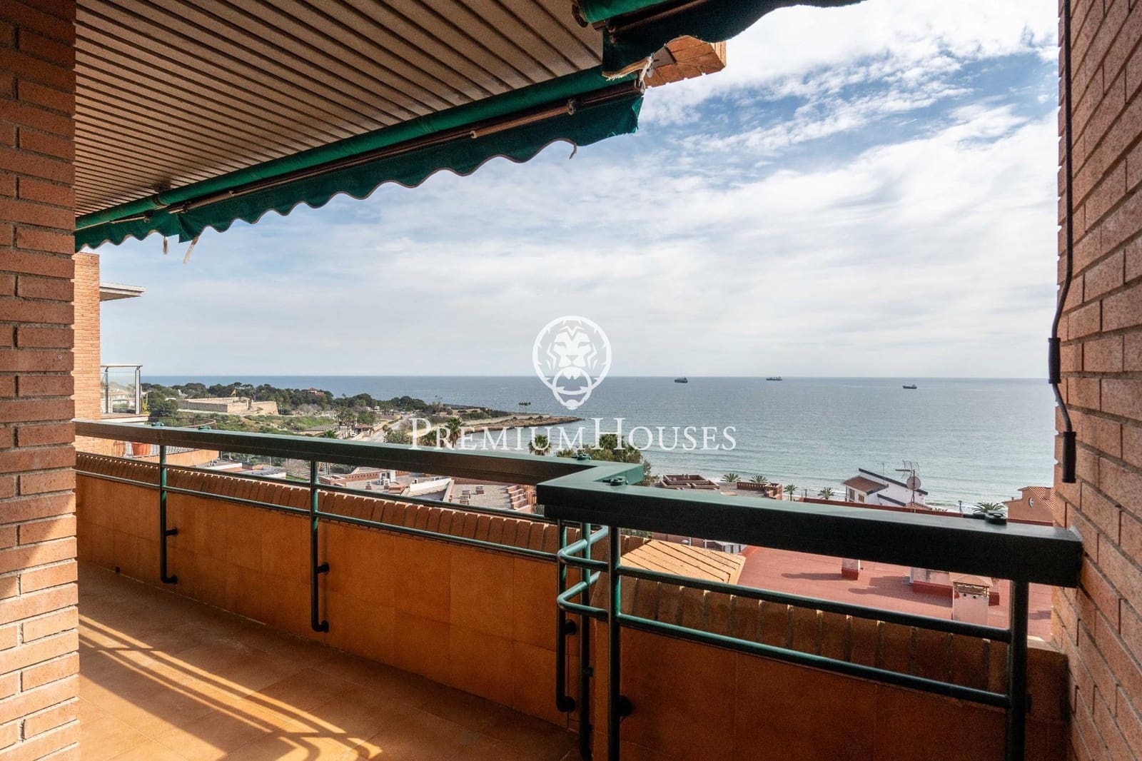 3 bedroom Flat for rent in Tarragona city - € 1,338 (Ref: 9721912)