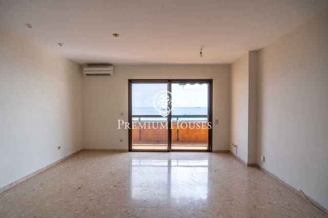 3 slaapkamer Flat te huur in Tarragona stad - € 1.338 (Ref: 9721912)