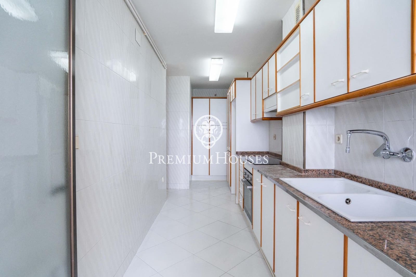 3 bedroom Flat for rent in Tarragona city - € 1,338 (Ref: 9721912)