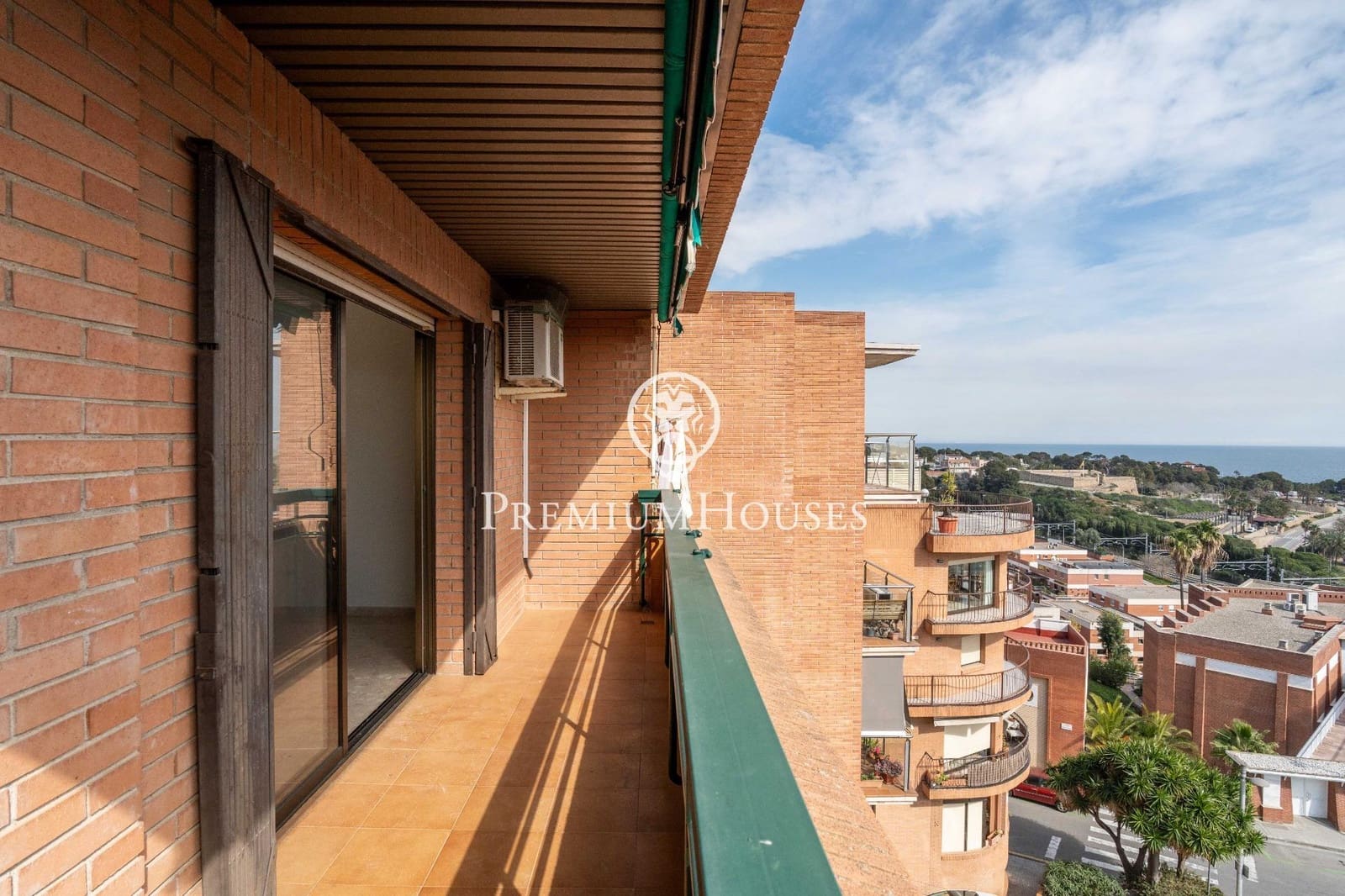 3 bedroom Flat for rent in Tarragona city - € 1,338 (Ref: 9721912)