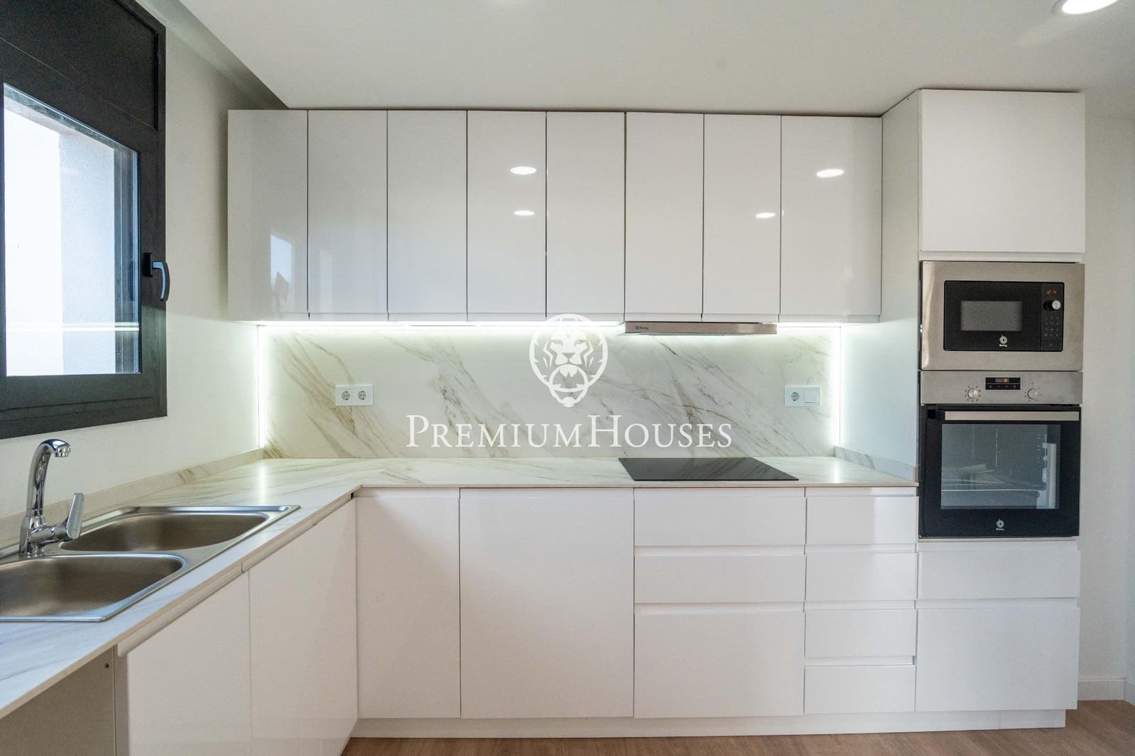 4 camera da letto Villa in vendita in Segur de Calafell con piscina garage - 540.000 € (Rif: 9726853)