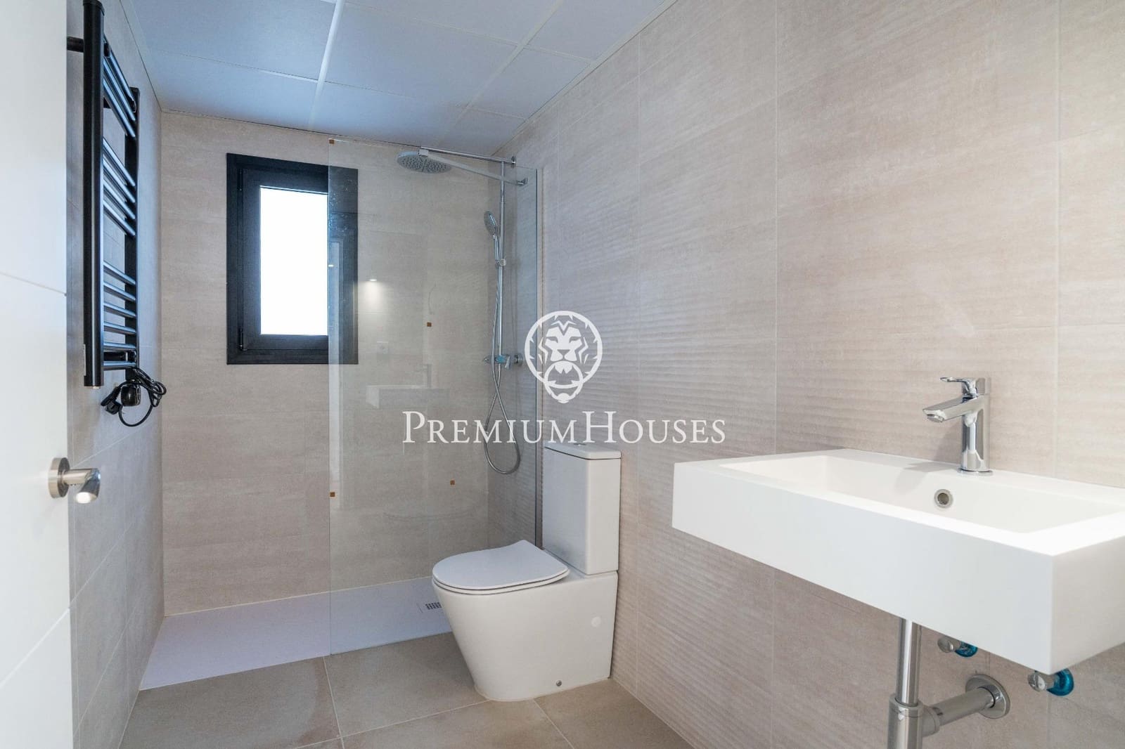 4 camera da letto Villa in vendita in Segur de Calafell con piscina garage - 540.000 € (Rif: 9726853)