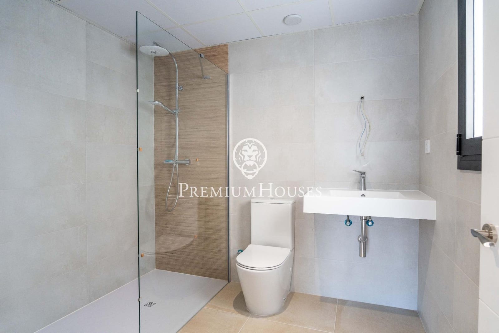 4 camera da letto Villa in vendita in Segur de Calafell con piscina garage - 540.000 € (Rif: 9726853)