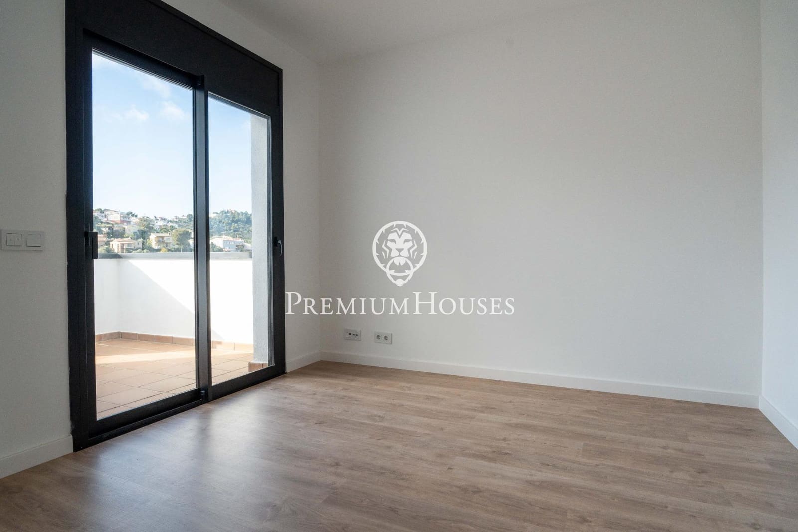 4 soveværelse Villa til salg i Segur de Calafell med swimmingpool garage - € 540.000 (Ref: 9726853)