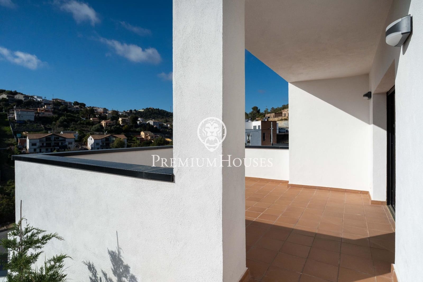 4 soveværelse Villa til salg i Segur de Calafell med swimmingpool garage - € 540.000 (Ref: 9726853)