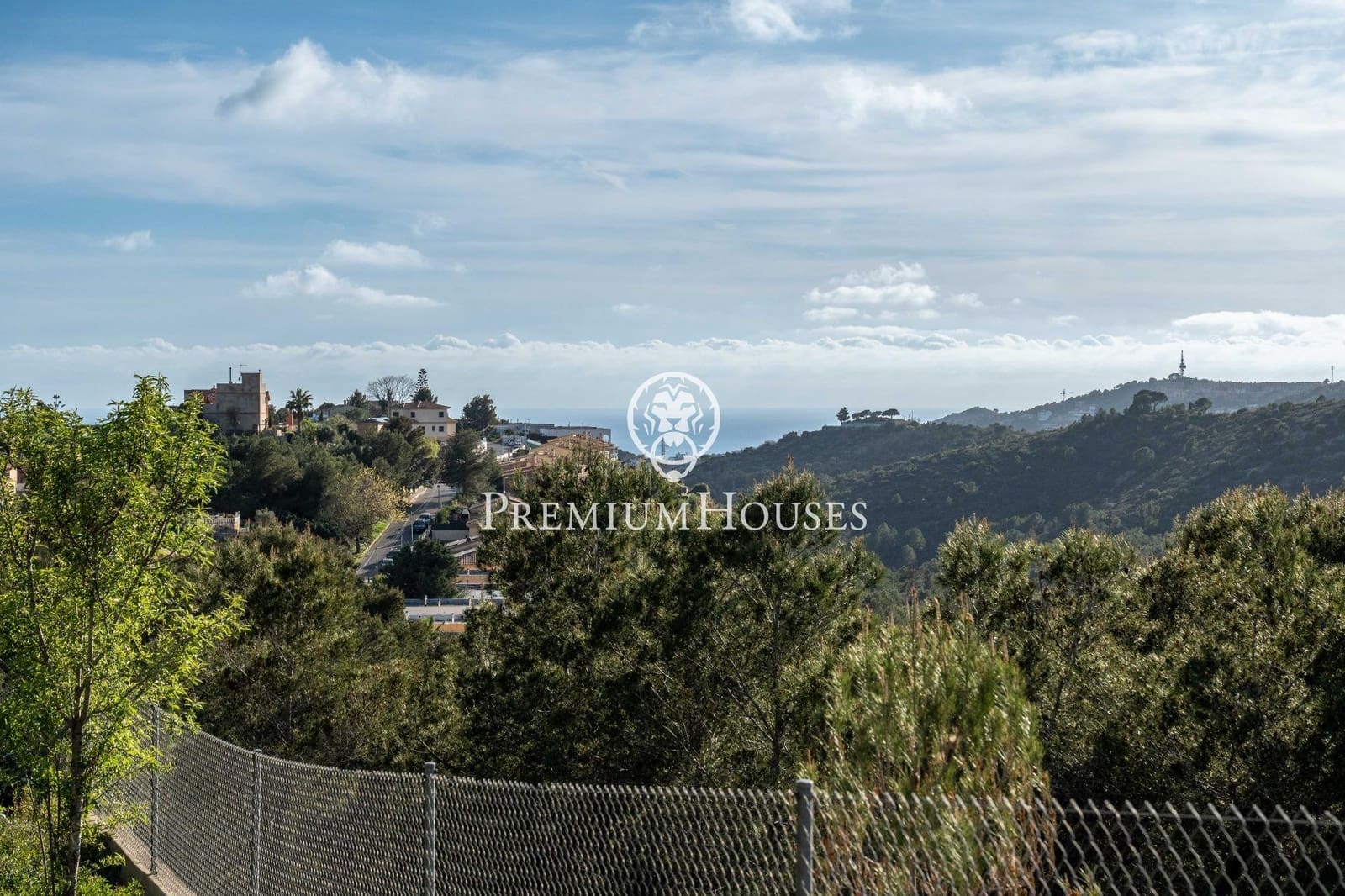 4 soveværelse Villa til salg i Segur de Calafell med swimmingpool garage - € 540.000 (Ref: 9726853)