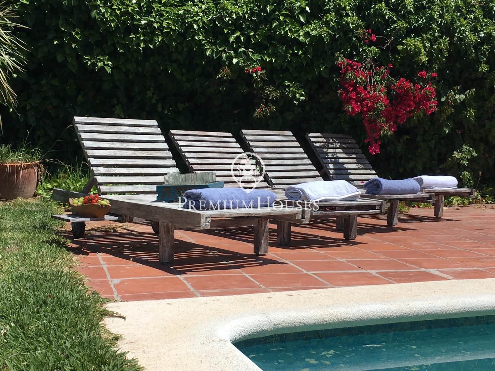 5 soverom Villa til salgs i Sitges med svømmebasseng garasje - € 1 760 000 (Ref: 9732433)