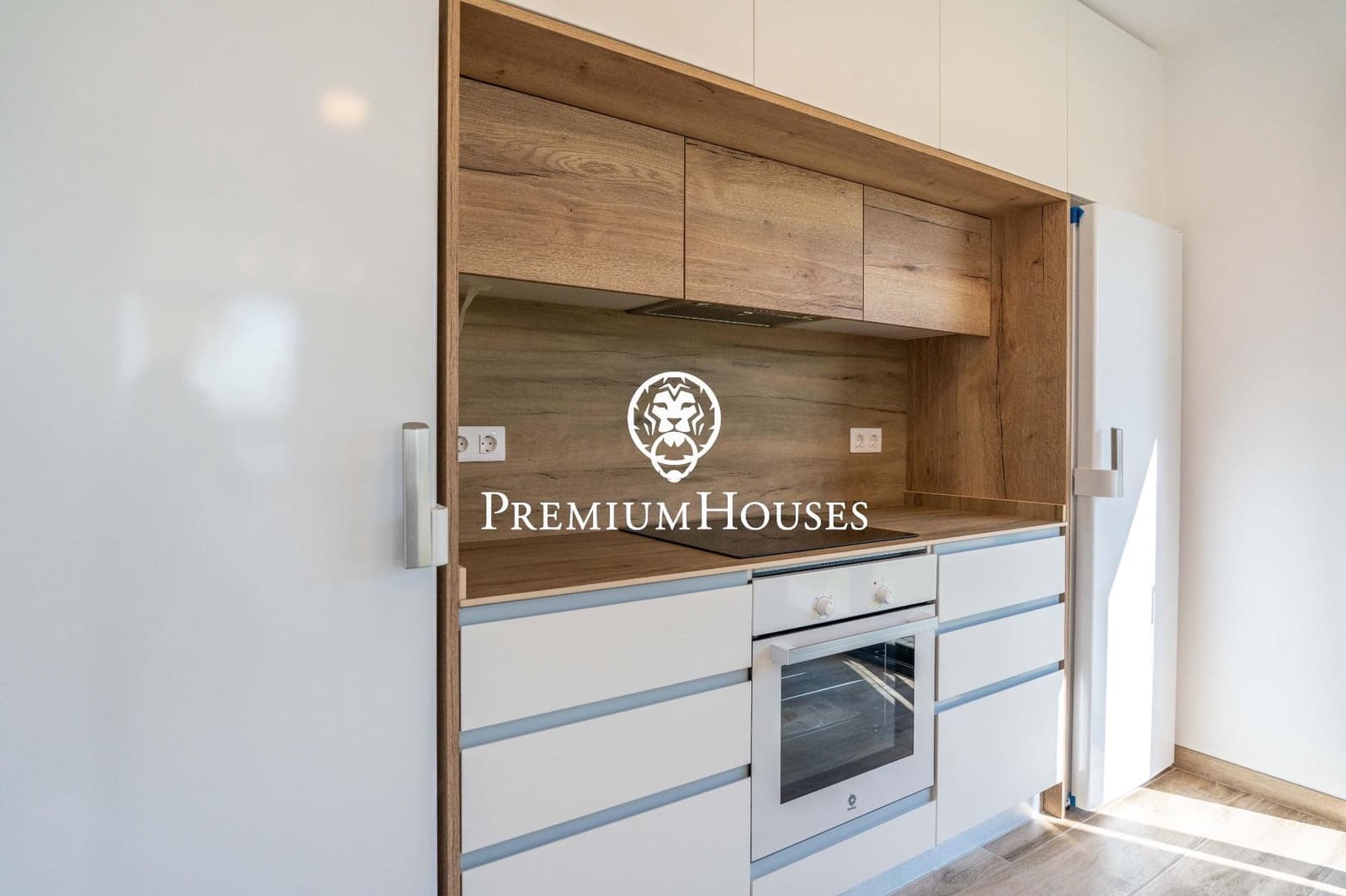 4 Zimmer Villa zu verkaufen in El Vendrell mit Pool - 630.000 € (Ref: 9735818)