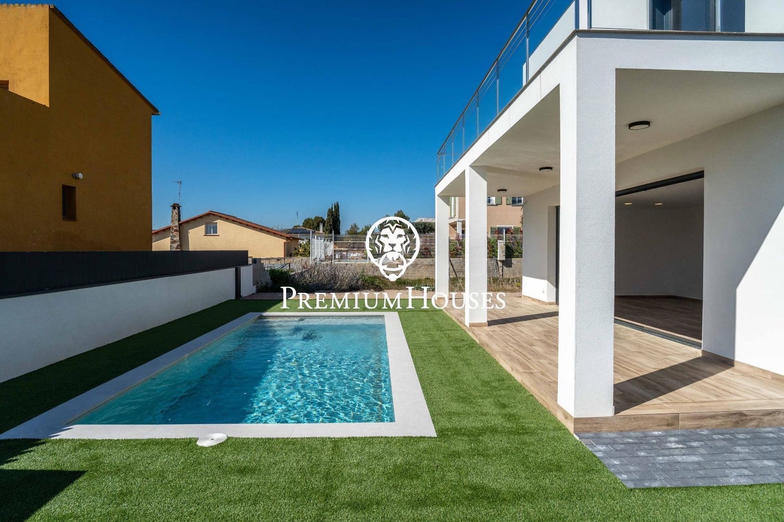 4 Zimmer Villa zu verkaufen in El Vendrell mit Pool - 630.000 € (Ref: 9735818)