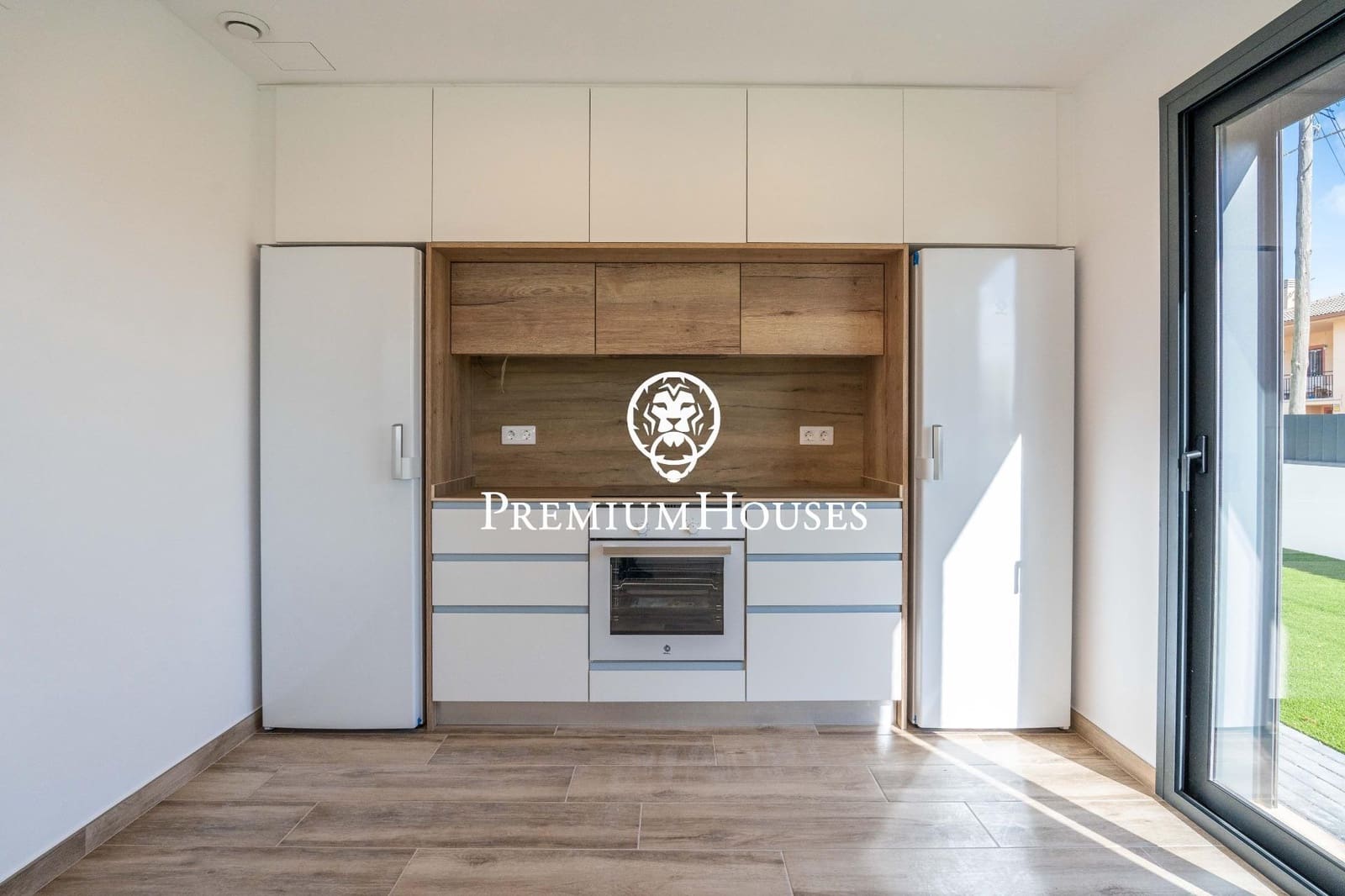 4 Zimmer Villa zu verkaufen in El Vendrell mit Pool - 630.000 € (Ref: 9735818)