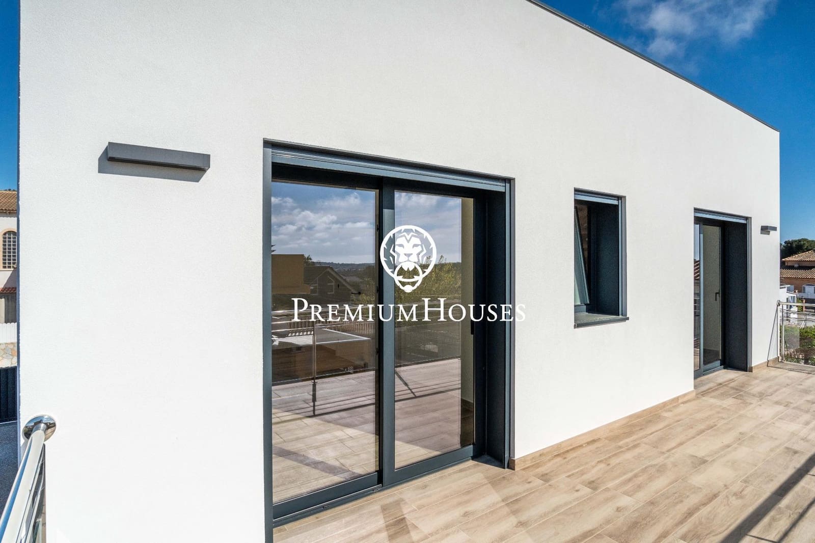 4 Zimmer Villa zu verkaufen in El Vendrell mit Pool - 630.000 € (Ref: 9735818)