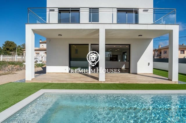 4 Zimmer Villa zu verkaufen in El Vendrell mit Pool - 630.000 € (Ref: 9735818)