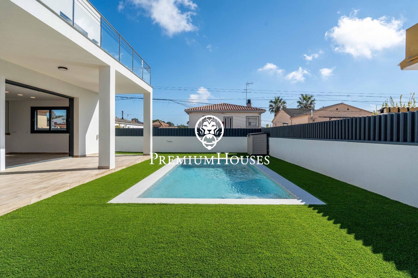 4 Zimmer Villa zu verkaufen in El Vendrell mit Pool - 630.000 € (Ref: 9735818)