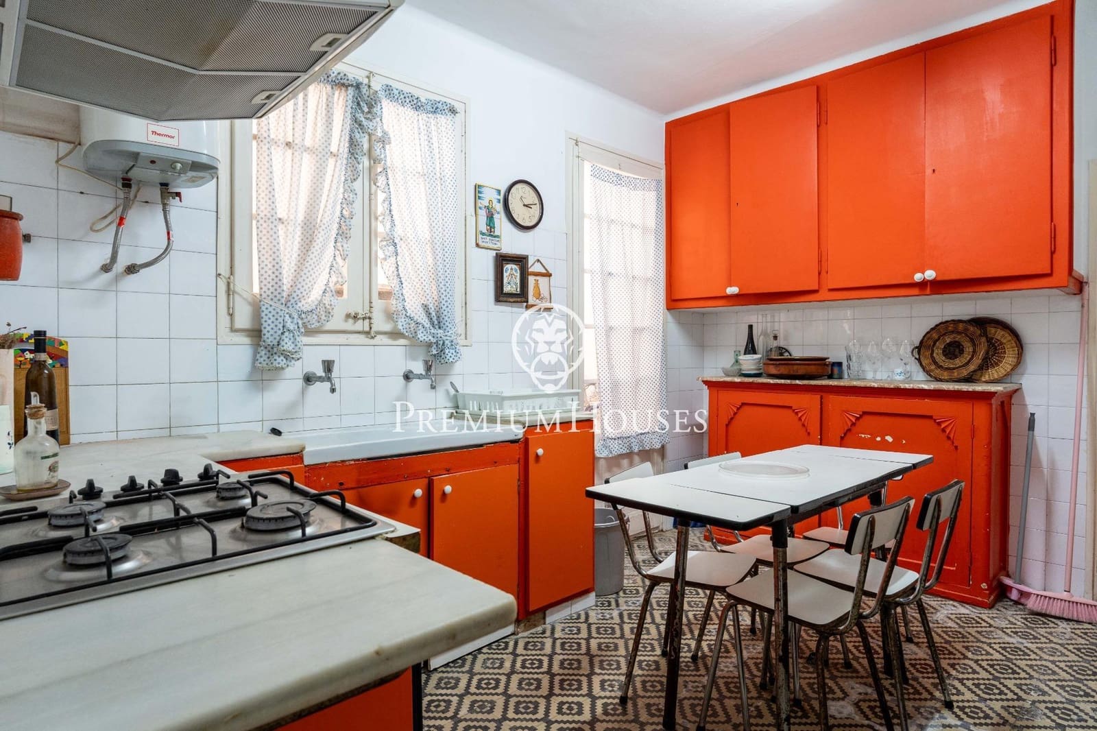 5 soveværelse Villa til salg i Sitges - € 790.000 (Ref: 9739040)