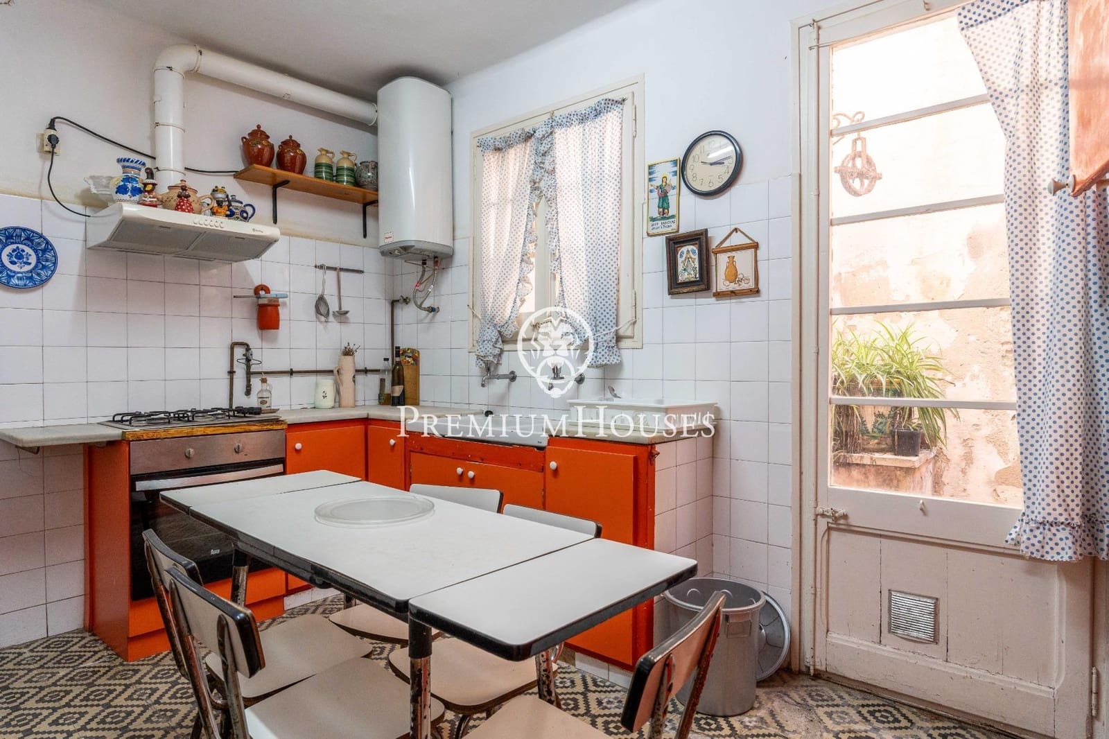 5 soveværelse Villa til salg i Sitges - € 790.000 (Ref: 9739040)