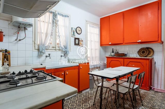 5 soverom Villa til salgs i Sitges - € 790 000 (Ref: 9739040)