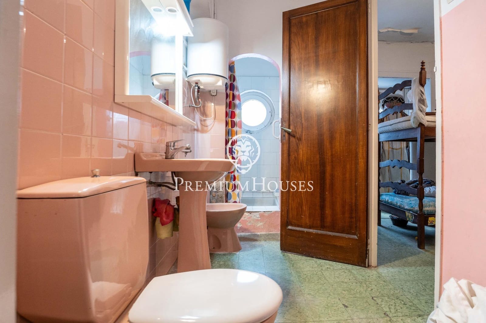 5 soveværelse Villa til salg i Sitges - € 790.000 (Ref: 9739040)