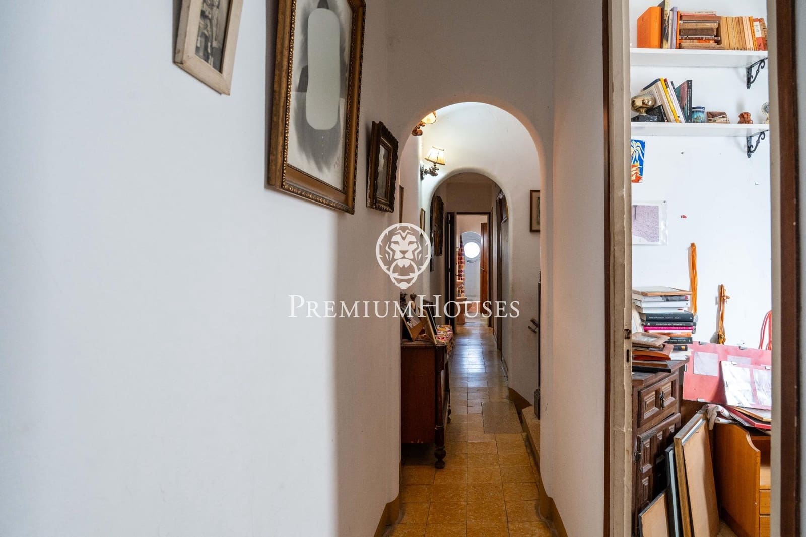 5 soveværelse Villa til salg i Sitges - € 790.000 (Ref: 9739040)