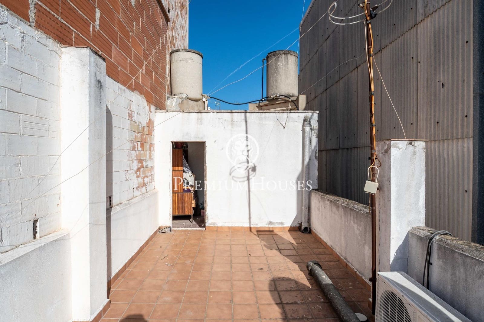 5 soveværelse Villa til salg i Sitges - € 790.000 (Ref: 9739040)