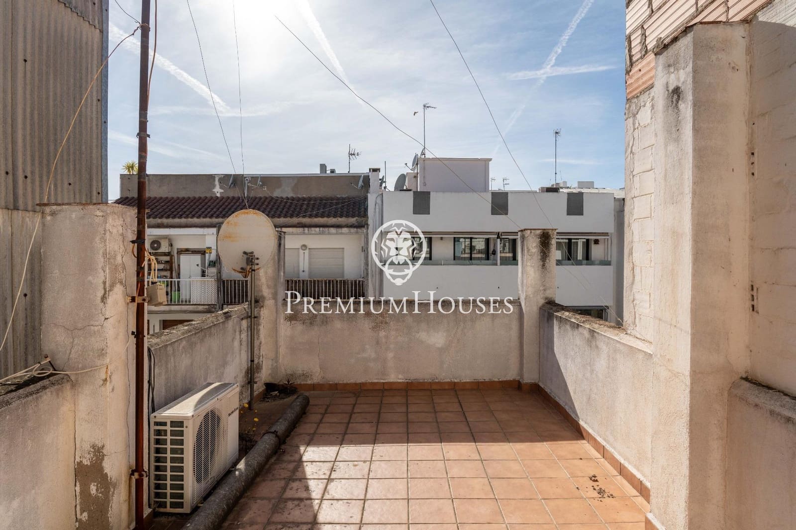 5 soveværelse Villa til salg i Sitges - € 790.000 (Ref: 9739040)