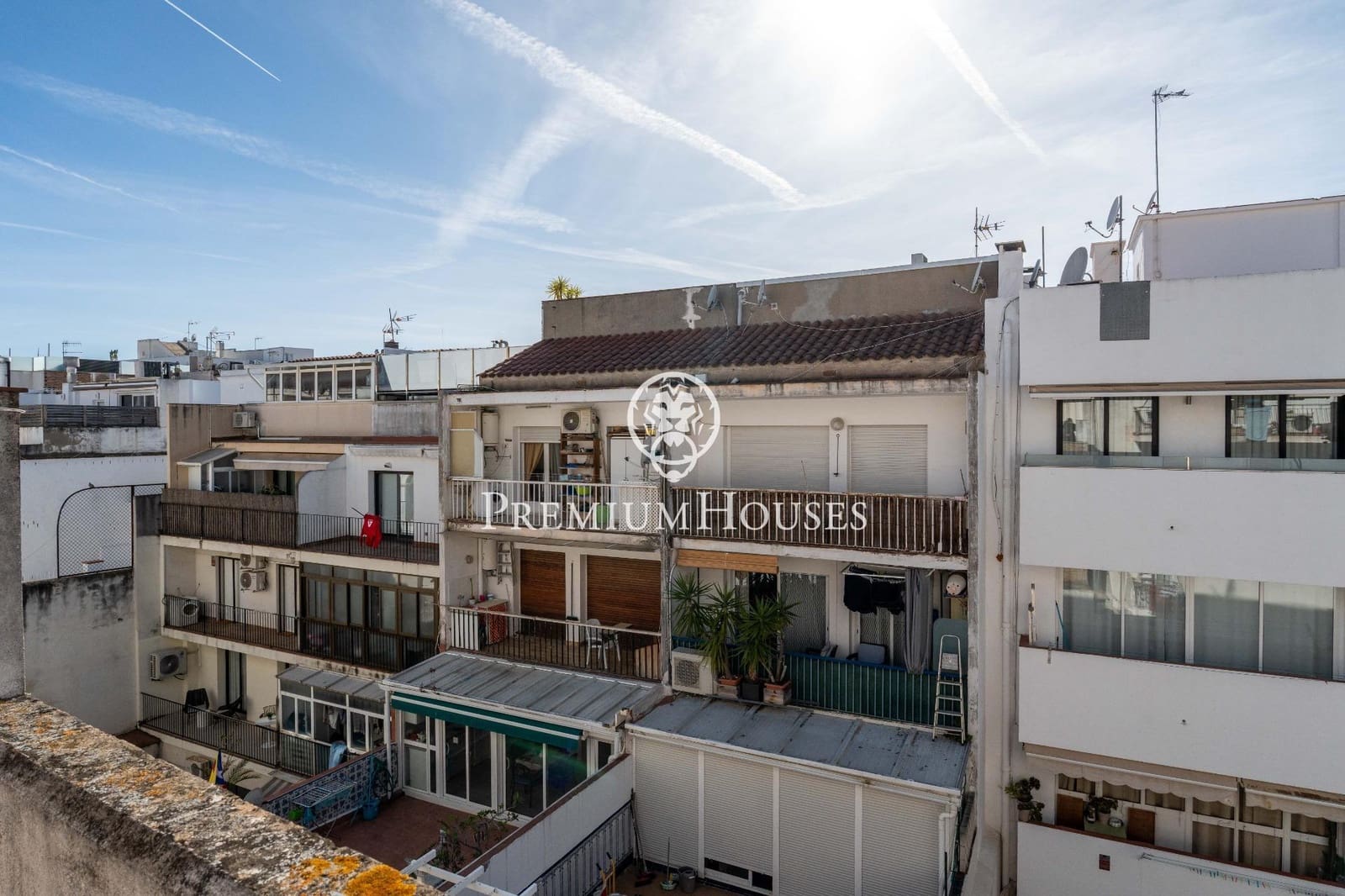 5 soveværelse Villa til salg i Sitges - € 790.000 (Ref: 9739040)