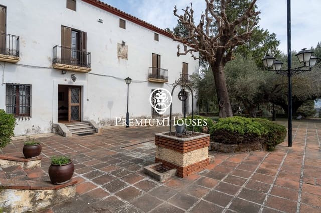 5 bedroom Finca/Country House for sale in Castellet i la Gornal with pool - € 1,400,000 (Ref: 9741910)
