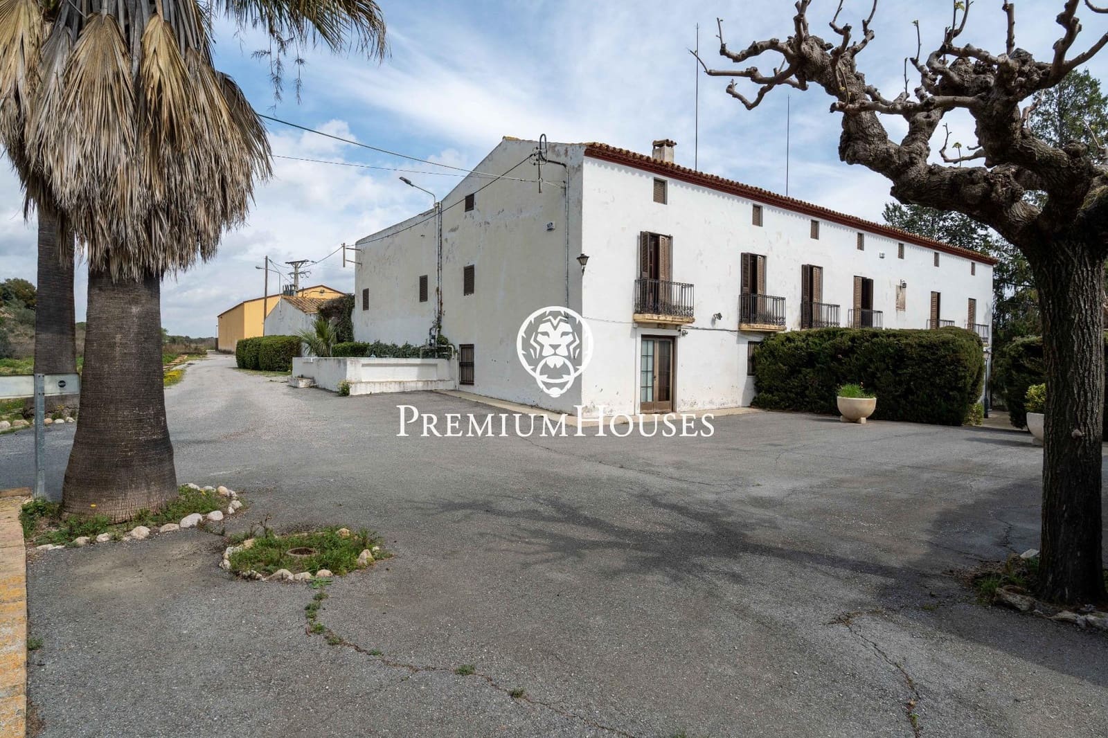 5 bedroom Finca/Country House for sale in Castellet i la Gornal with pool - € 1,400,000 (Ref: 9741910)