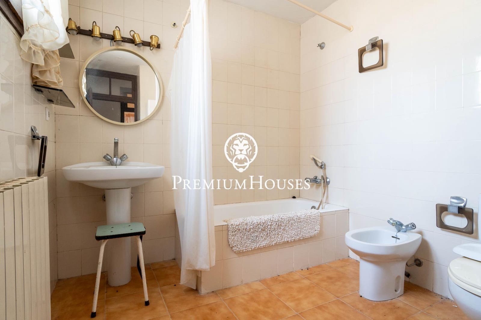 5 bedroom Finca/Country House for sale in Castellet i la Gornal with pool - € 1,400,000 (Ref: 9741910)