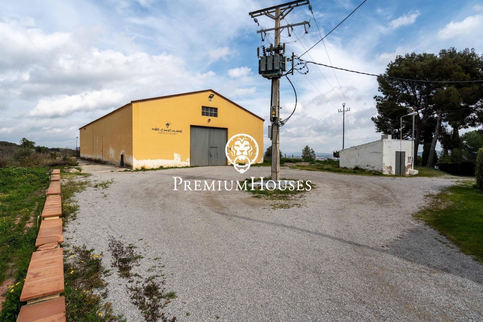 5 bedroom Finca/Country House for sale in Castellet i la Gornal with pool - € 1,400,000 (Ref: 9741910)