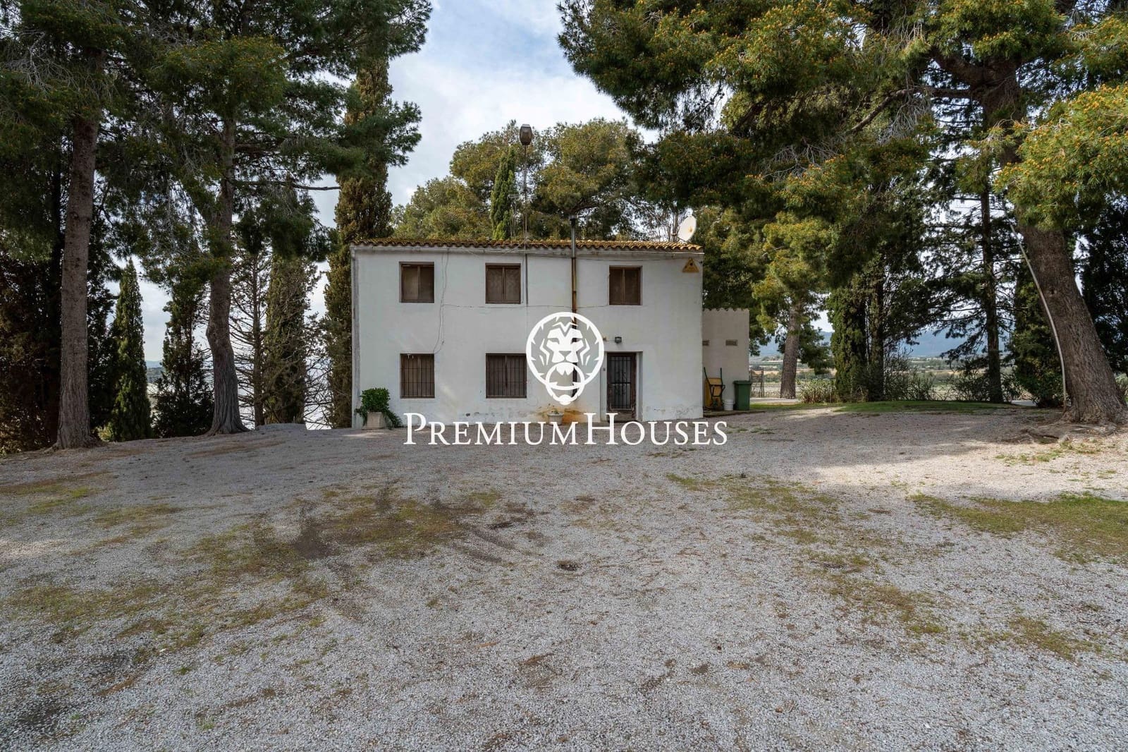 5 bedroom Finca/Country House for sale in Castellet i la Gornal with pool - € 1,400,000 (Ref: 9741910)