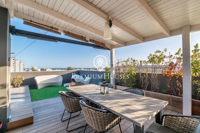 4 makuuhuone Kattohuoneisto vuokrattavana paikassa Sitges mukana uima-altaan - 8 000 € (Ref: 9762166)