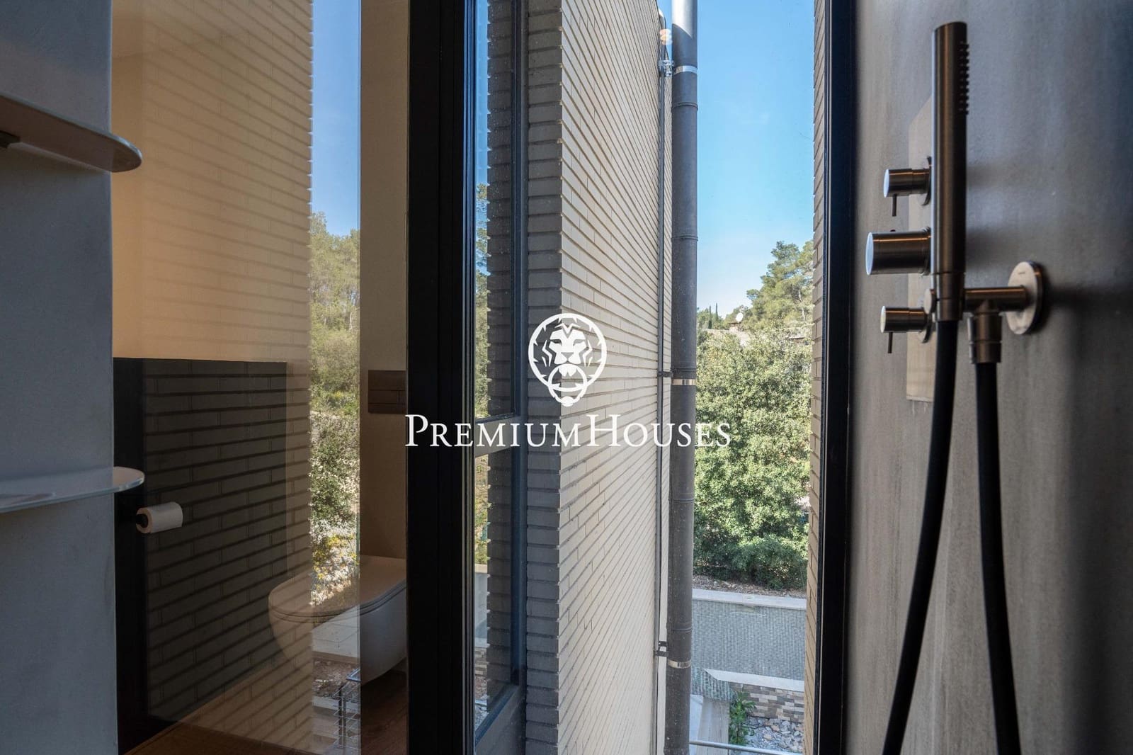 6 sypialnia Willa na sprzedaż w Begues z basenem garażem - 1 350 000 € (Ref: 9762167)