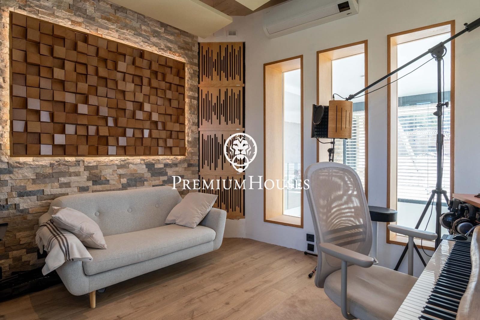 6 sypialnia Willa na sprzedaż w Begues z basenem garażem - 1 350 000 € (Ref: 9762167)