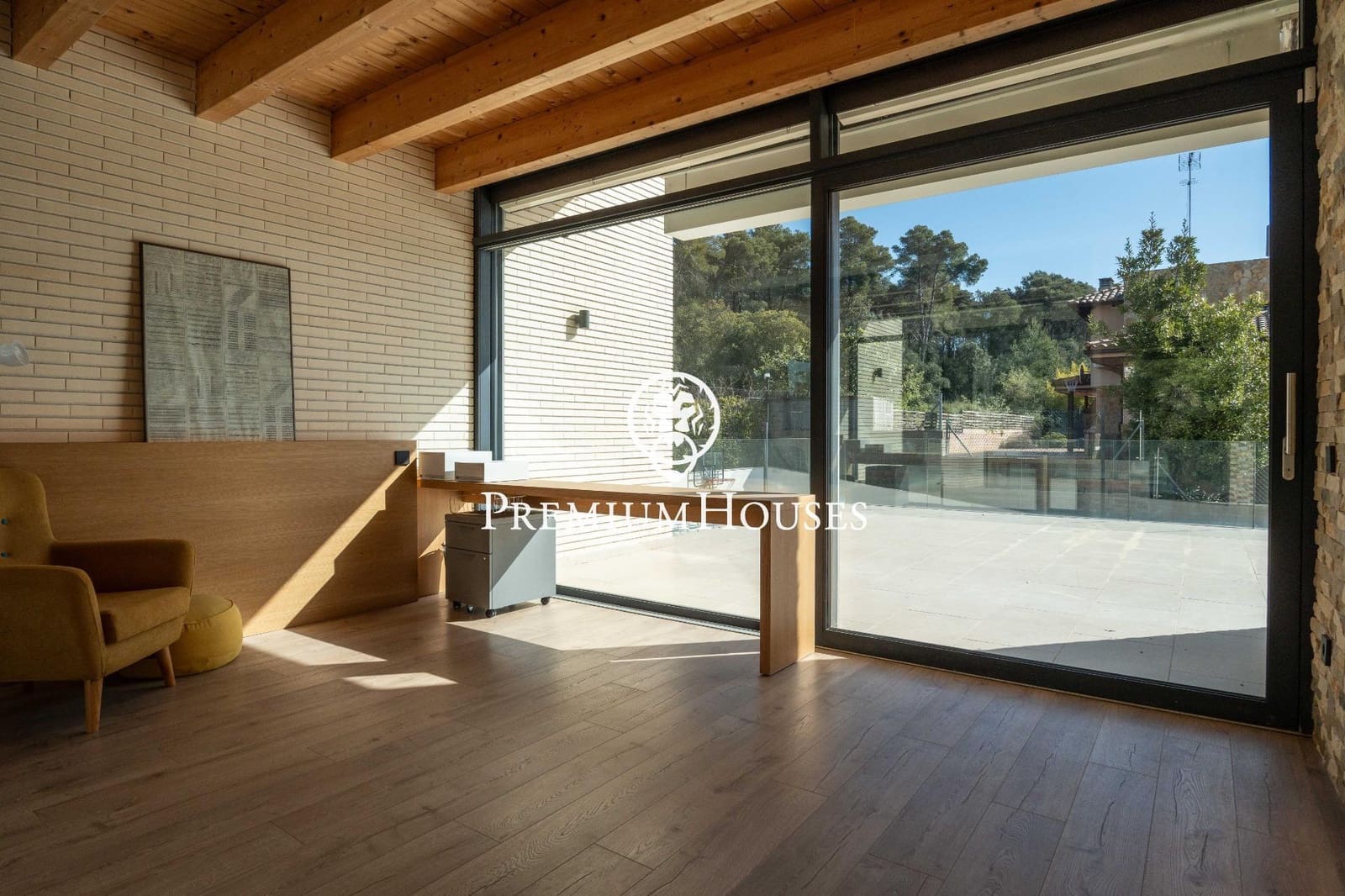 6 sypialnia Willa na sprzedaż w Begues z basenem garażem - 1 350 000 € (Ref: 9762167)