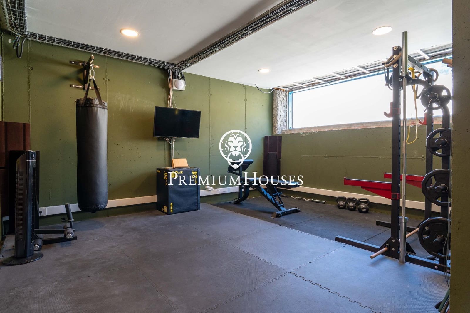 6 sypialnia Willa na sprzedaż w Begues z basenem garażem - 1 350 000 € (Ref: 9762167)