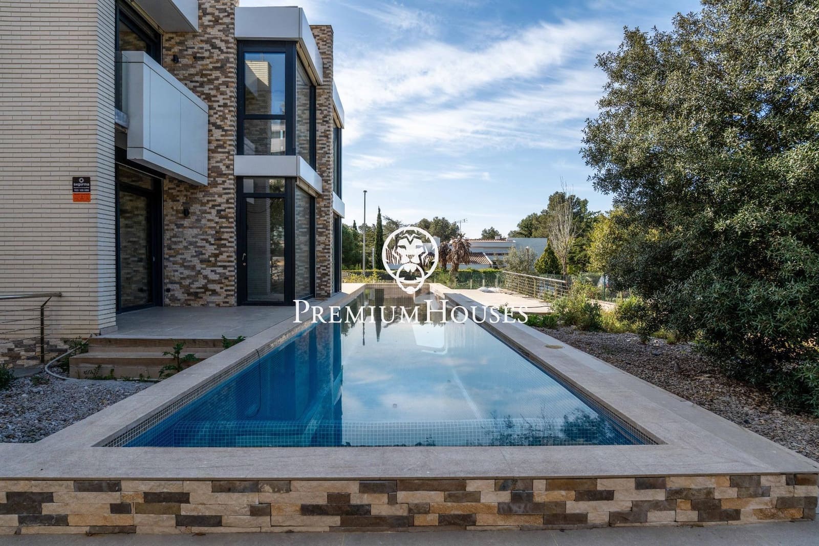 6 sypialnia Willa na sprzedaż w Begues z basenem garażem - 1 350 000 € (Ref: 9762167)