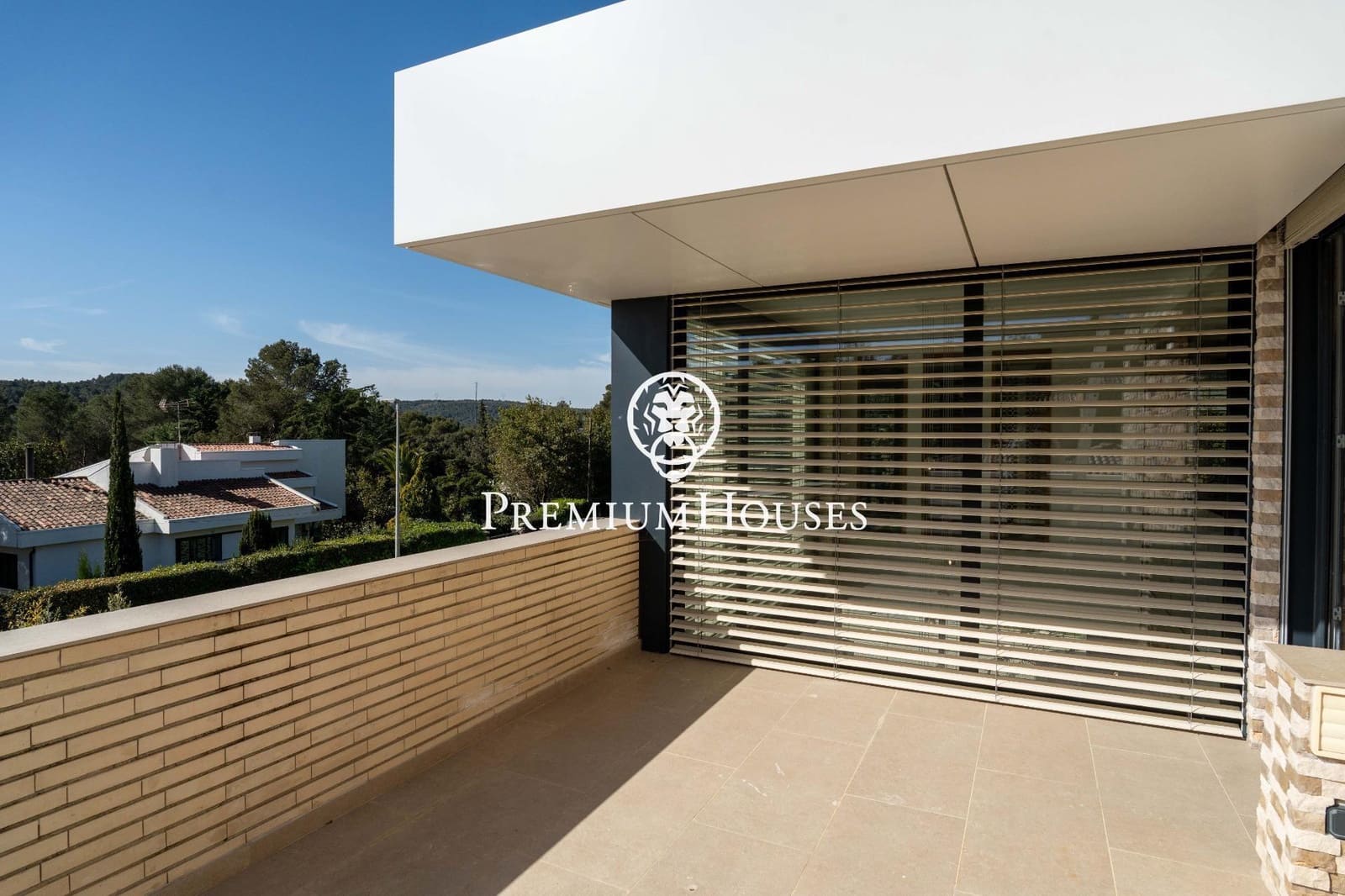 6 sypialnia Willa na sprzedaż w Begues z basenem garażem - 1 350 000 € (Ref: 9762167)