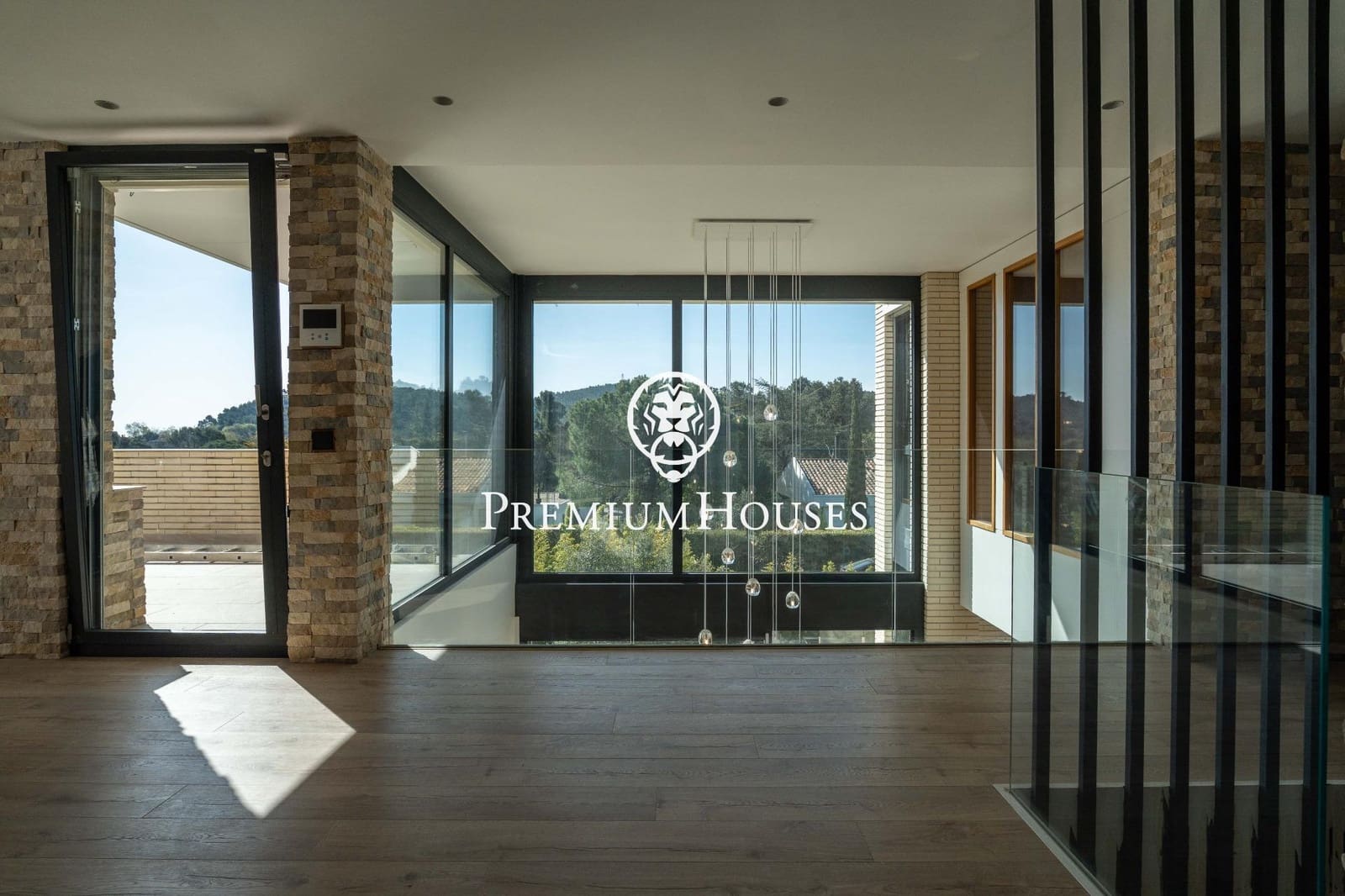 6 sypialnia Willa na sprzedaż w Begues z basenem garażem - 1 350 000 € (Ref: 9762167)