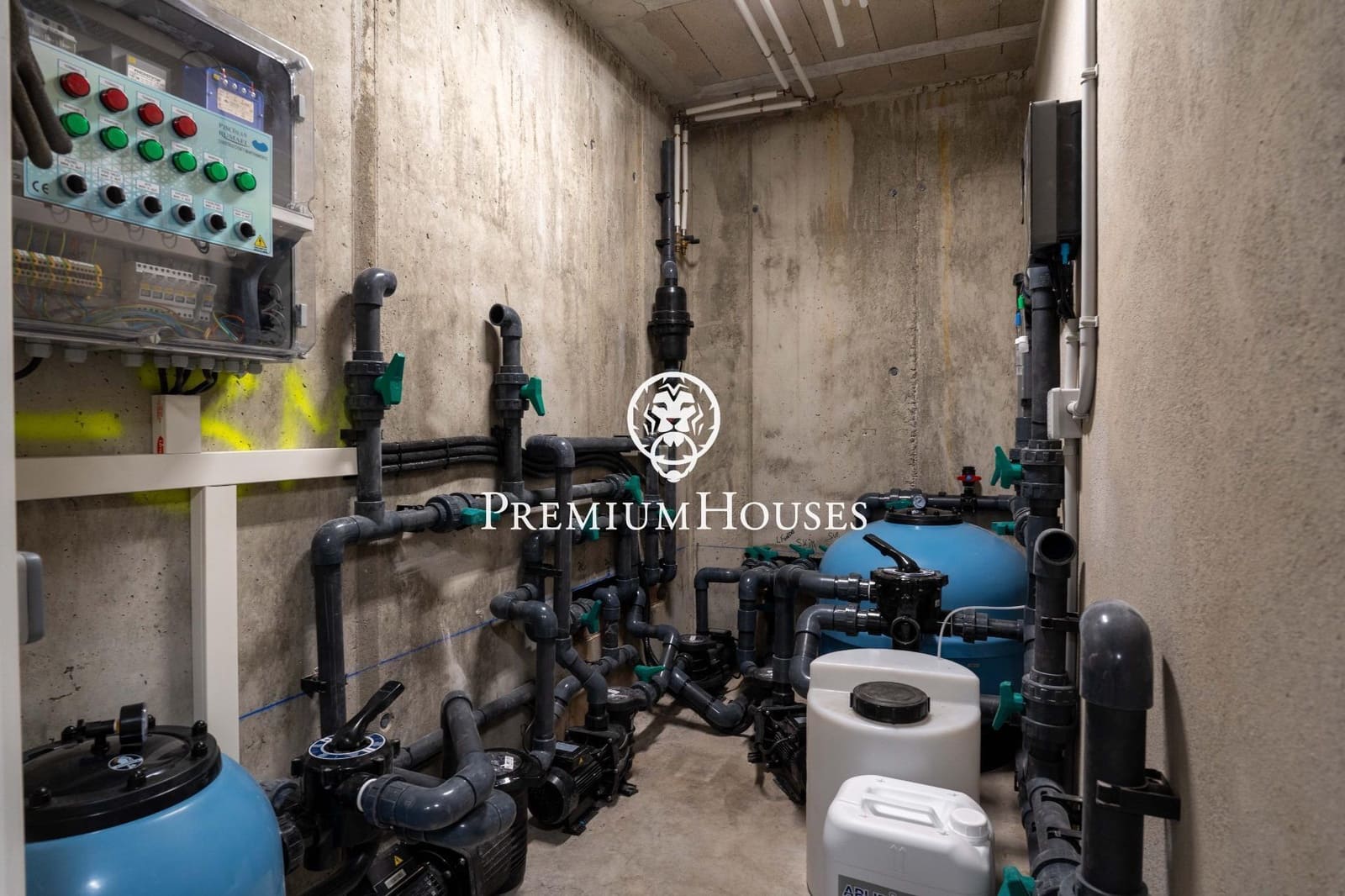 6 sypialnia Willa na sprzedaż w Begues z basenem garażem - 1 350 000 € (Ref: 9762167)